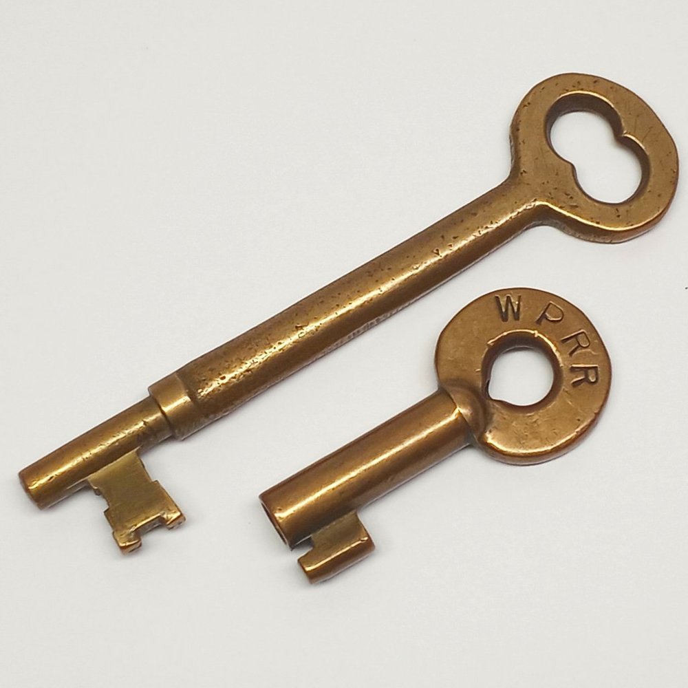Lot of 2 Antique WPRR Brass Hollow Barrel Skeleton Keys